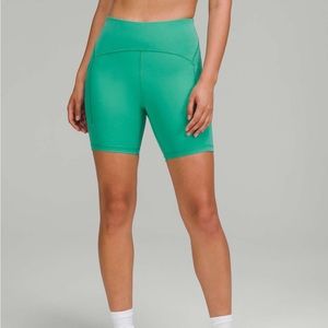 Lululemon Power Thru Short